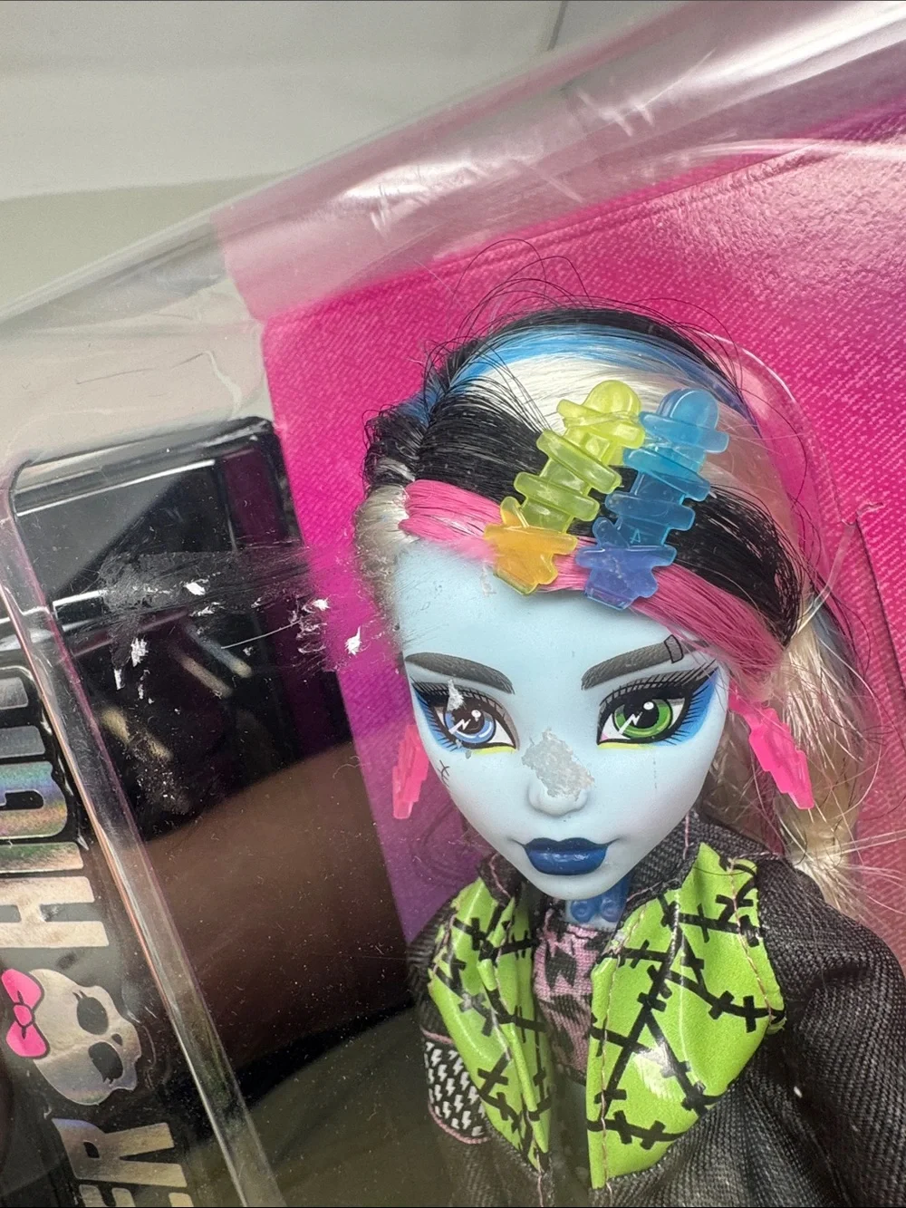 MATTEL MONSTER HIGH FRANKIE STEIN WATZIE DOLL FIGURINE